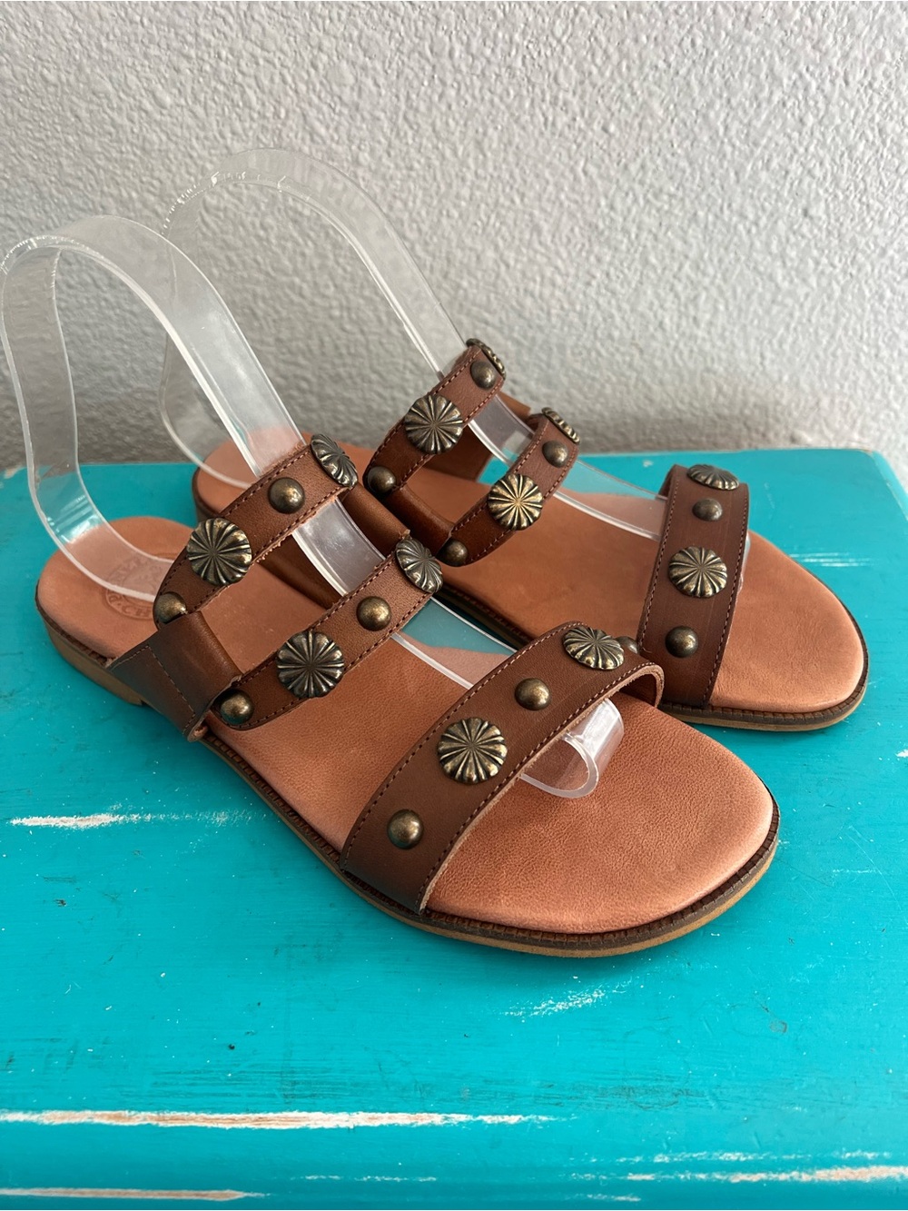 Penelope Chilvers Lina Stud Sandals Tan Leather Size 39 US 8